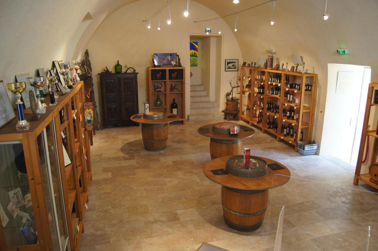 Chateau De Mons Armagnac Caussens Eksteriør bilde